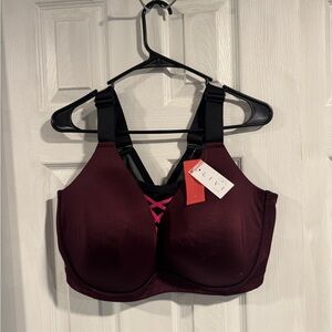 NWT LIVI medium impact no-wire sports bra ~ 44DDD